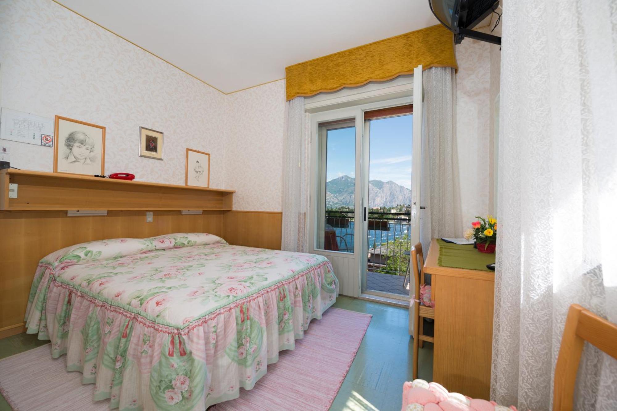 Casa Alessandra Malcesine Ruang foto