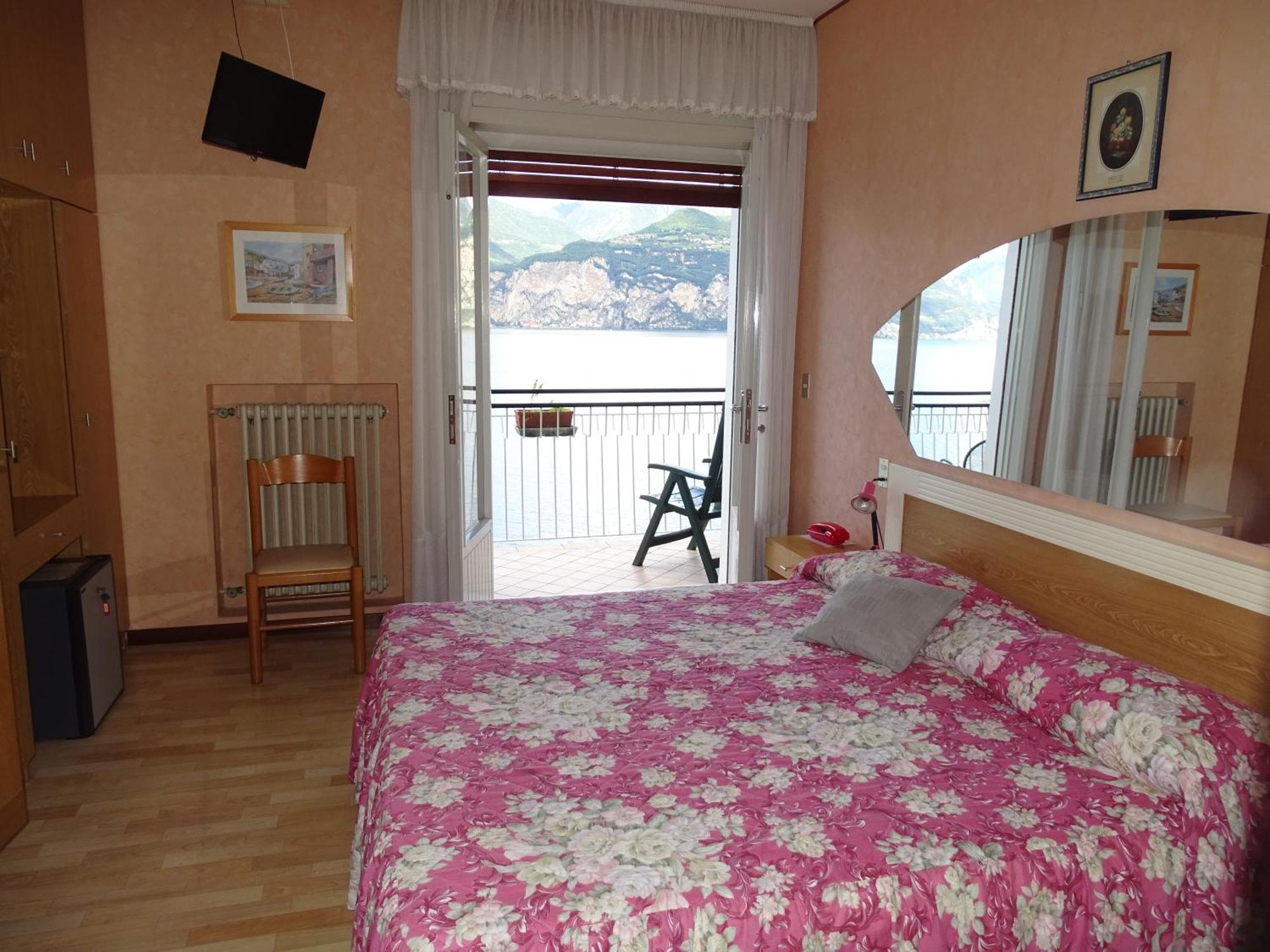 Casa Alessandra Malcesine Bagian luar foto